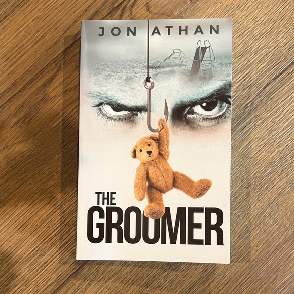 Other - The Groomer by Jon Athan Paperback Book